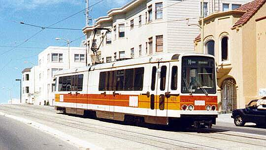 usr_m_sfo_1210_judah+16th+ob_sfv062.jpg