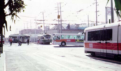 usr_m_sfo_12xx,11xx_duboce+church_19850901_sfv067.jpg
