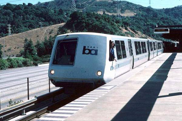 usr_m_sfo_bart135_sf113.jpg
