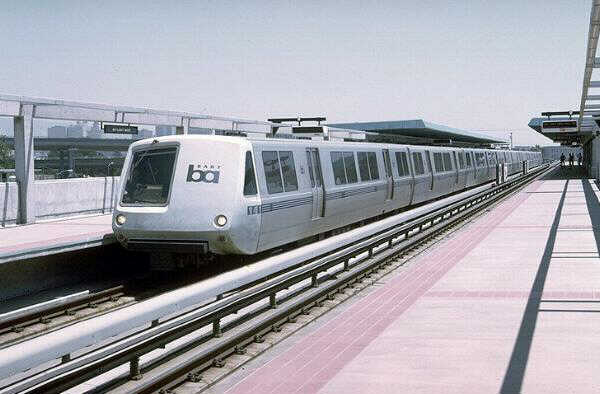 usr_m_sfo_bart141_sf095.jpg