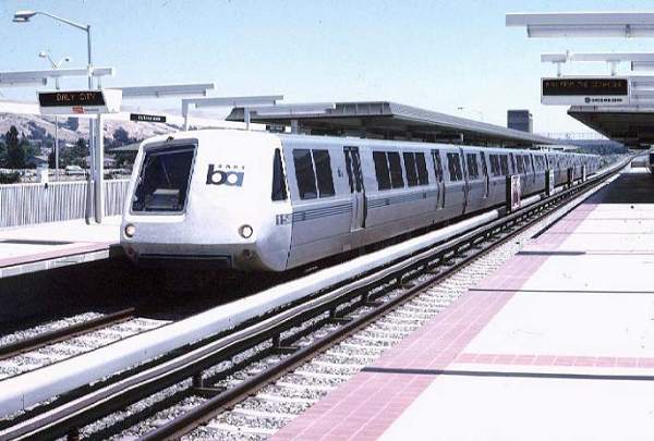usr_m_sfo_bart158_sf114.jpg