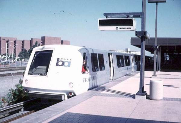 usr_m_sfo_bart191_sf115.jpg