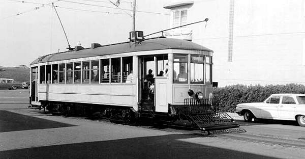 usr_m_sfo_car1_48th+taraval_cambeach+bv_sfv029.jpg