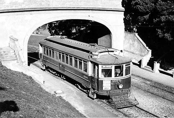 usr_m_sfo_msry1234_churchprw_sfv017.jpg