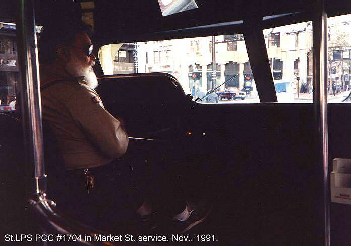 usr_m_sfo_stl1704_199111_kj_sf250.jpg