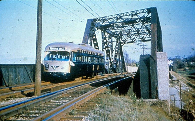 usr_m_cle_shrt_pcc_53_50thanniversary_nycrrbeltlinebridge_19611112_wjones.jpg