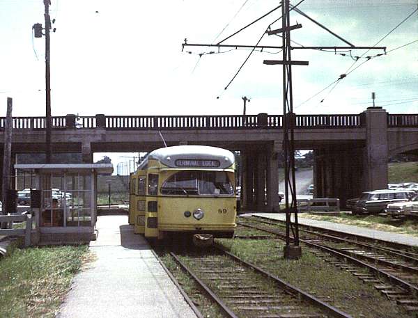 usr_m_cle_shrt_pcc_89_greenrd_196406_kharr_shrt083.jpg