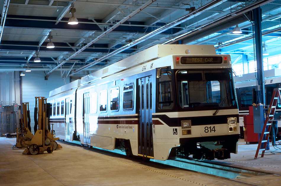 usr_m_sjc_lrv_814_shop_19870930_bv.jpg