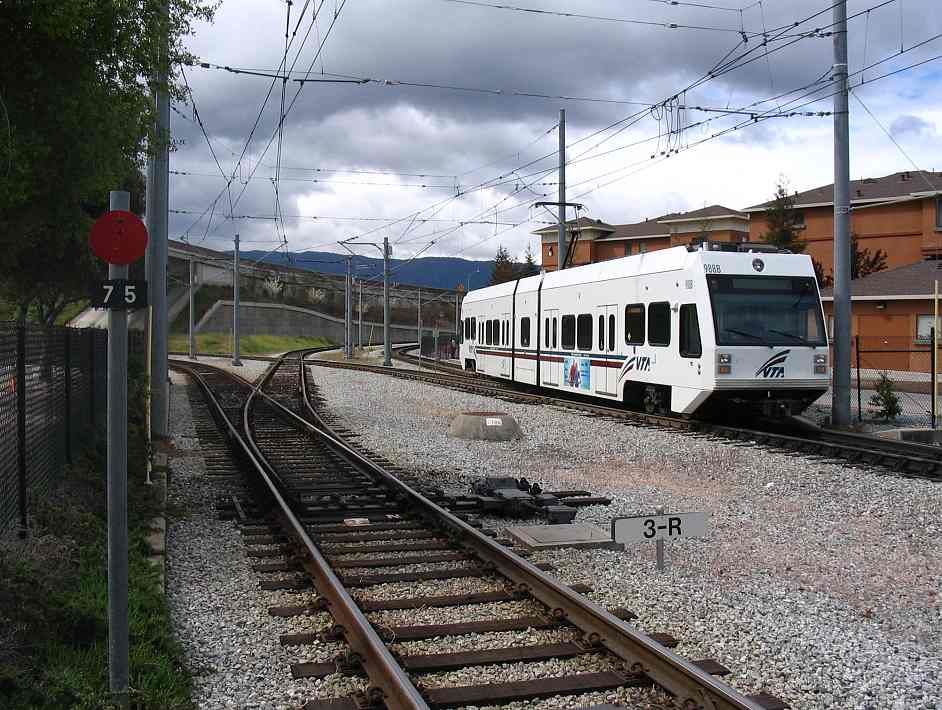 usr_m_sjc_lrv_988_ohlonechynoweth_200904_bv.jpg