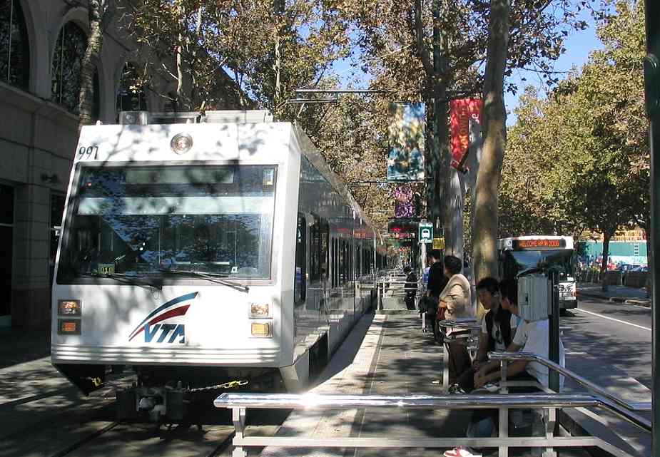 usr_m_sjc_lrv_991_downtownmall_200903_bv.jpg