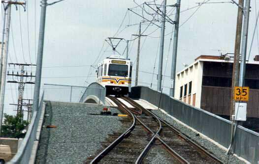 usr_m_smf_lrv_1xx_bv_slr02.jpg