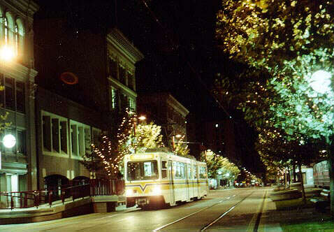 usr_m_smf_lrv_1xx_sac17.jpg