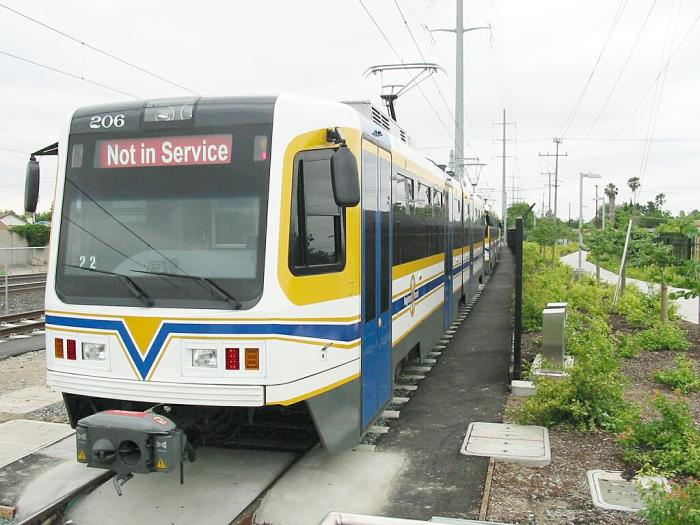 usr_m_smf_lrv_206_meadowview_20040522_shosk_slr05.jpg