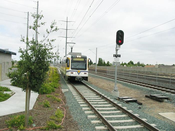 usr_m_smf_lrv_215_meadowview_20040522_shosk_slr06.jpg