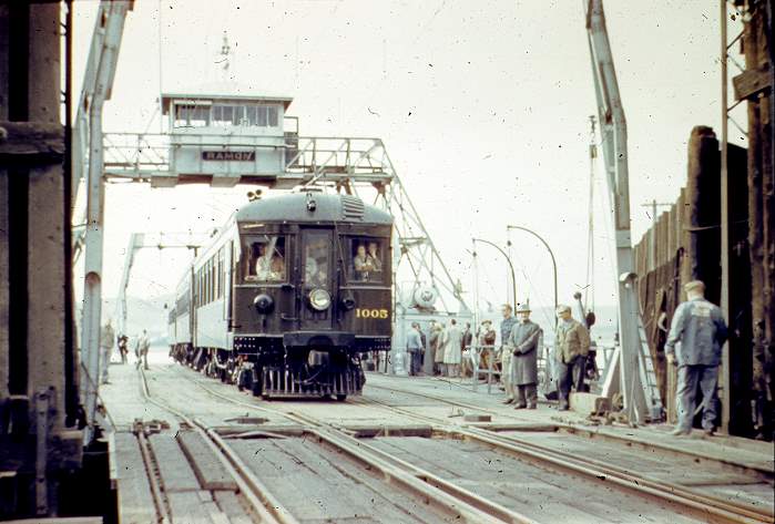 usr_m_sn_1005_ferry+ramon_jdevore_sn097.jpg