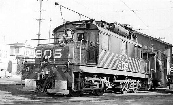 usr_m_sn_frt'605_bv_sn051.jpg
