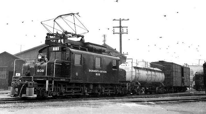 usr_m_sn_frt'606_port+chicago_19410701_bv_sn071.jpg
