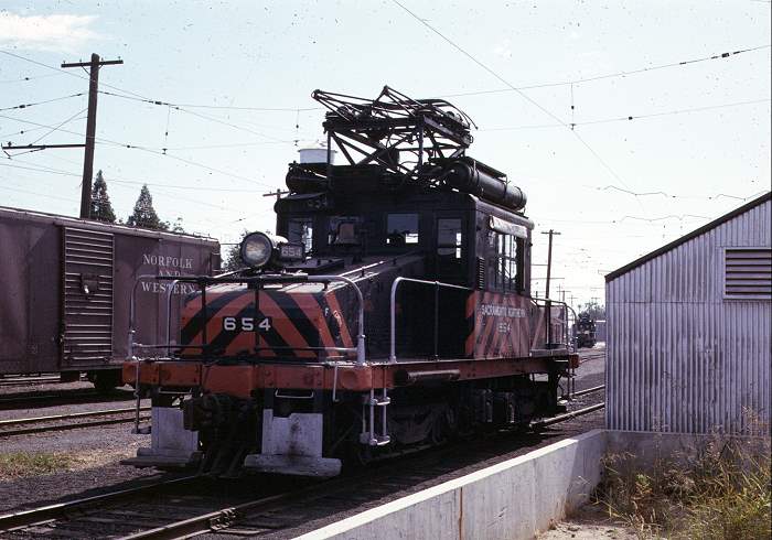 usr_m_sn_frt'654_yuba+city_1964_jdevore_sn091.jpg