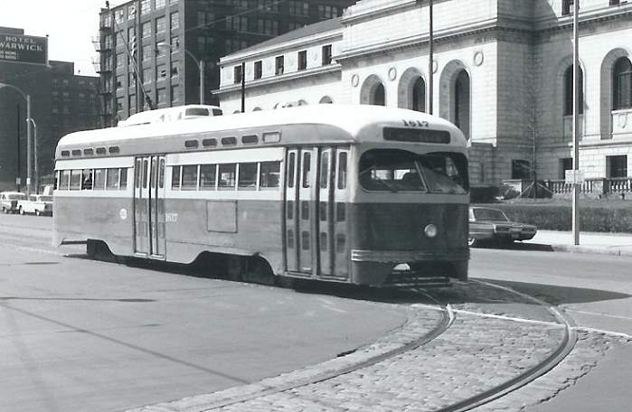 usr_m_stl_pcc_1617_olive13th_19650416_ss_stl136.jpg