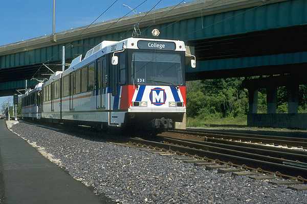 usr_m_stl_siemens_031_20010430_dscott_stl098.jpg