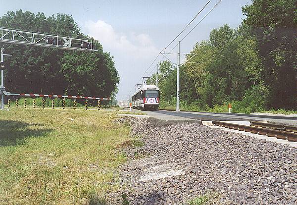 usr_m_stl_siemens_036_20010903_dscott_stl107.jpg