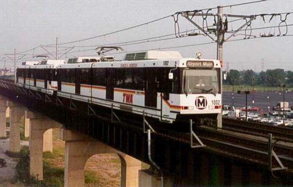 usr_m_stl_siemens_1002_approachingairportmain_stl032.jpg