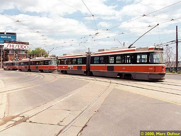 cnr_m_tor_clrv'xxxx_queen+roncesvalles_2000_mdufour_ttc234.jpg