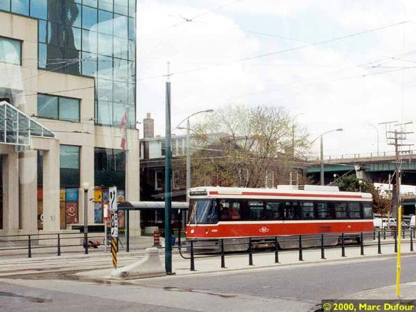 cnr_m_tor_clrv'xxxx_spadina+harbourfront_2000_mdufour_ttc228.jpg
