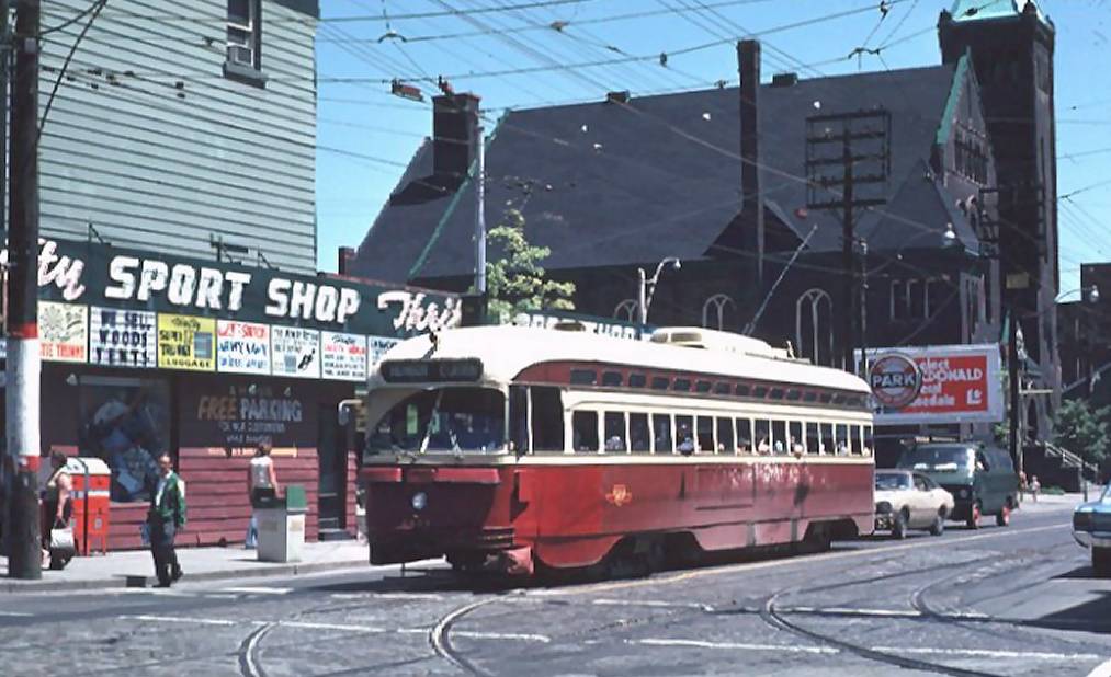 cnr_m_tor_pc44'4433_queen+church_19740706_jt+br_ttc065.jpg