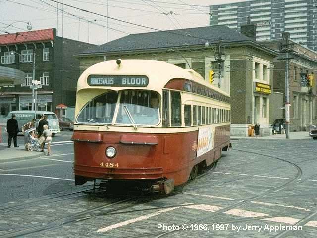 cnr_m_tor_pc44'4484_roncesvalles+queen_196608_japp_ttc452.jpg