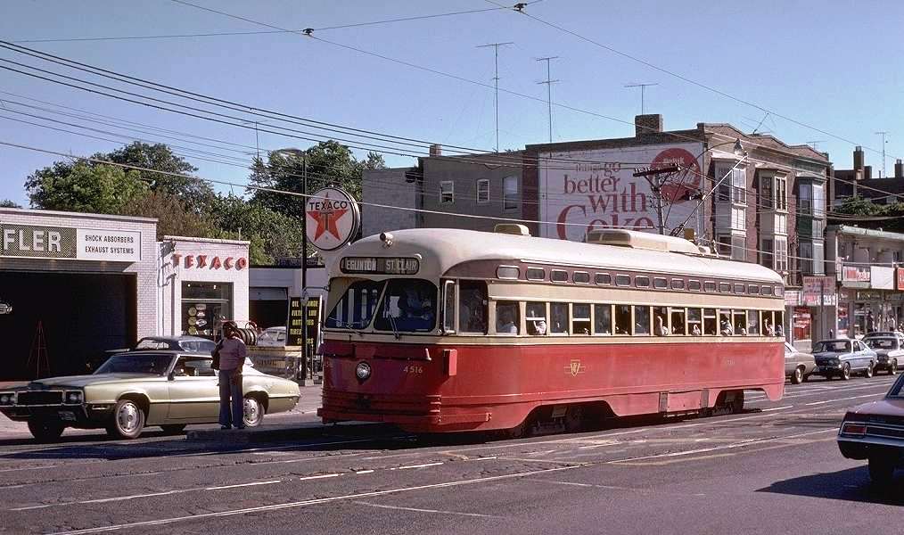 cnr_m_tor_pc45'4516_stclair+winona_19740705_jt_ttc513.jpg