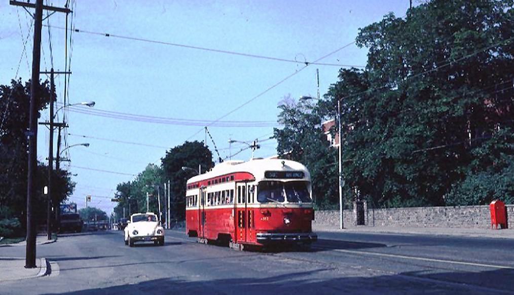 cnr_m_tor_pc45'4522_lakeshore+queens_19800710_jt_ttc073.jpg