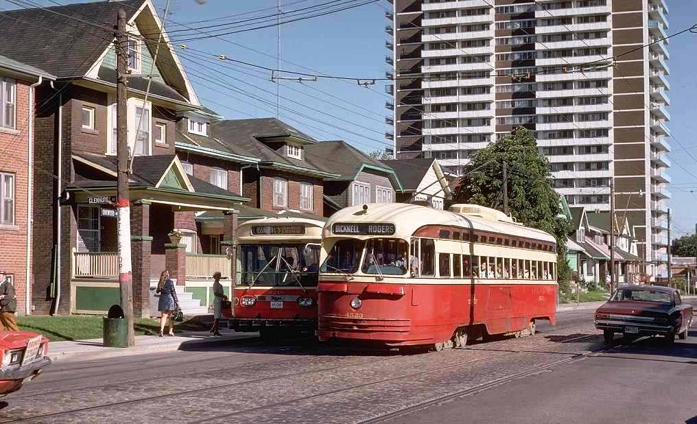 cnr_m_tor_pc45'4523_oakwood+glenhurst_19740705_jt+br_ttc080.jpg