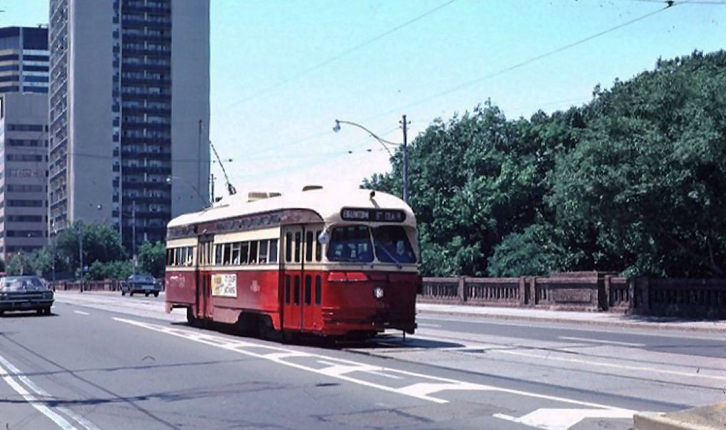 cnr_m_tor_pc45'4524_stclair+inglewood_19740707_jt+tl_ttc083.jpg