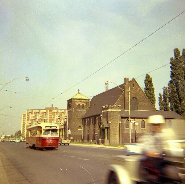 cnr_m_tor_pcal'xxxx_dundas+regent_rhill-br_ttc347.jpg