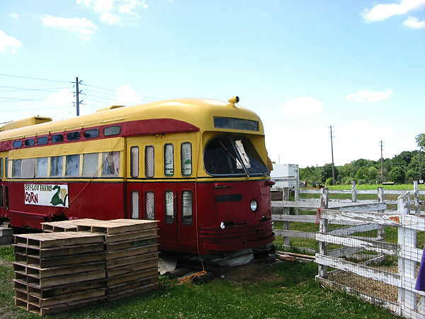 cnr_m_tor_pcbr'4716_richmondhill+ont_2001_mbiemiller_ttc313.jpg