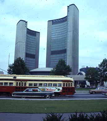 cnr_m_tor_pccl'46xx_queen+cityhall_196707_dmewh+tl_ttc009.jpg