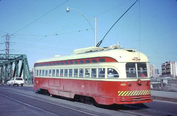 cnr_m_tor_pccv'4551_bathurst+front_langstaff+if+jb_ttc304.jpg