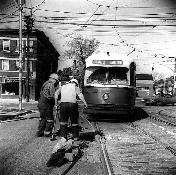 cnr_m_tor_pccv'4567_gerrard+parliament_rhill-br_ttc245.jpg