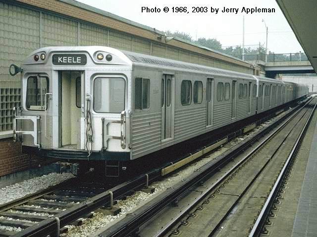 cnr_m_tor_subway'5347_davisvillelayuptrack_196608_japp_ttc470.jpg