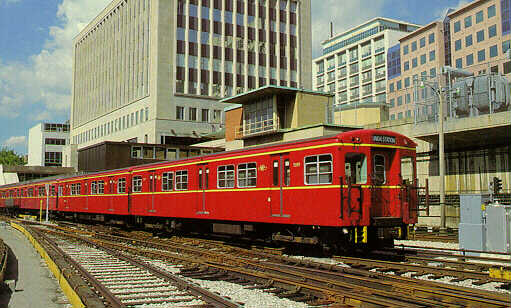 cnr_m_tor_subway'5xxx_davisville_bvolk+tl_bvt101.jpg