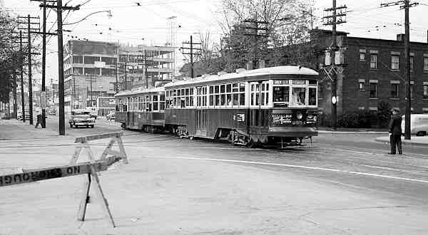 cnr_m_tor_witt'2554_yonge+berwick_195310_bvig_jwvt002.jpg