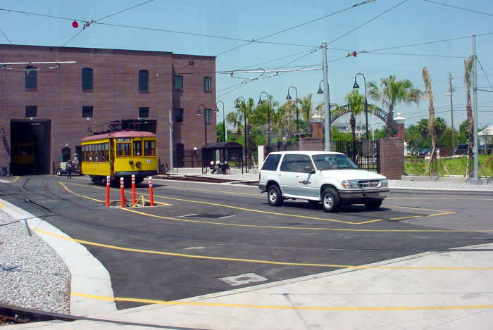 usr_m_tpastp_163_carbarn_lewshap_tampa111.jpg