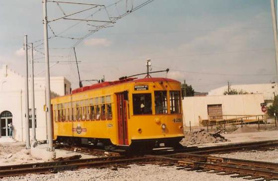 usr_m_tpastp_428_crossing+csx_bv_tampa025.jpg