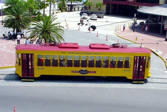 usr_m_tpastp_429_cruiseport+entrance_lewshap_tampa115.jpg