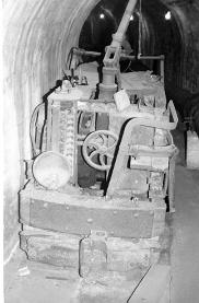 usr_m_tunnel_tunnel08.jpg