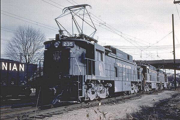 usr_m_vgn_elc'235_jt_vgn50.jpg