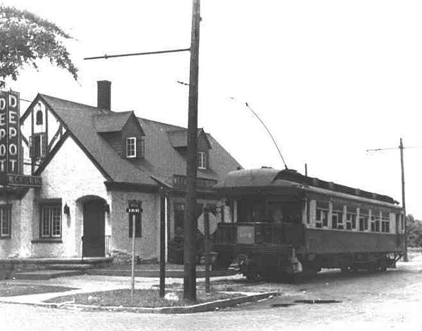 usr_m_wcfn_102_cedar+rapids+depot_195307_dmewhin_wcfn005.jpg