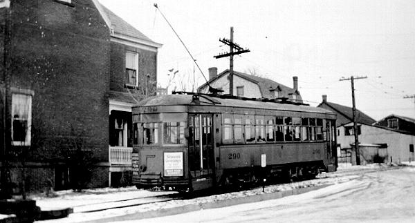 usr_m_westpenn_290_greensburg_19511217_rhpratt+bv_wpenn025.jpg