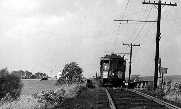 usr_m_westpenn_739_paturnpike-south+of+greensburg_19520810_edmill+bv_wpenn057.jpg